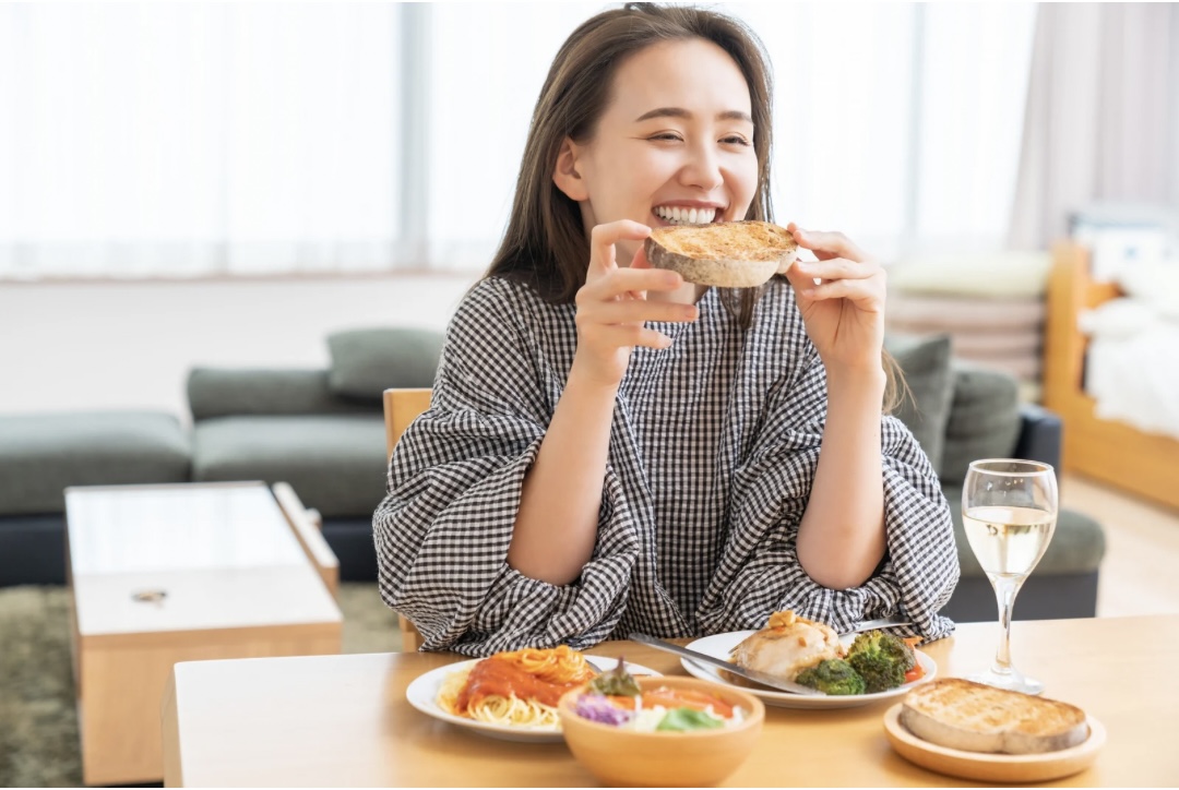 「食べちゃダメ」は一切なし！3食食べて脂肪を燃やす