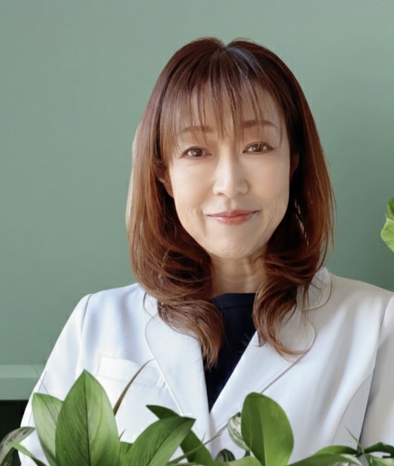 朝倉文乃（あさくらあやの）